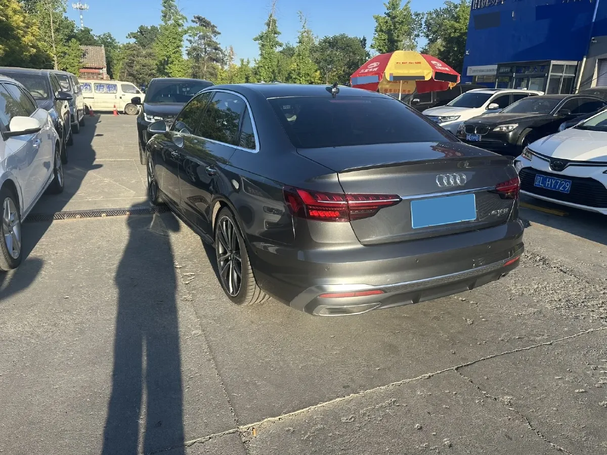 2020 Audi A4L 2.0T 252HP L4 7DCT,autocango,china used car exporter,china ev exporter,chinese used car exporter,chinese used ev exporter