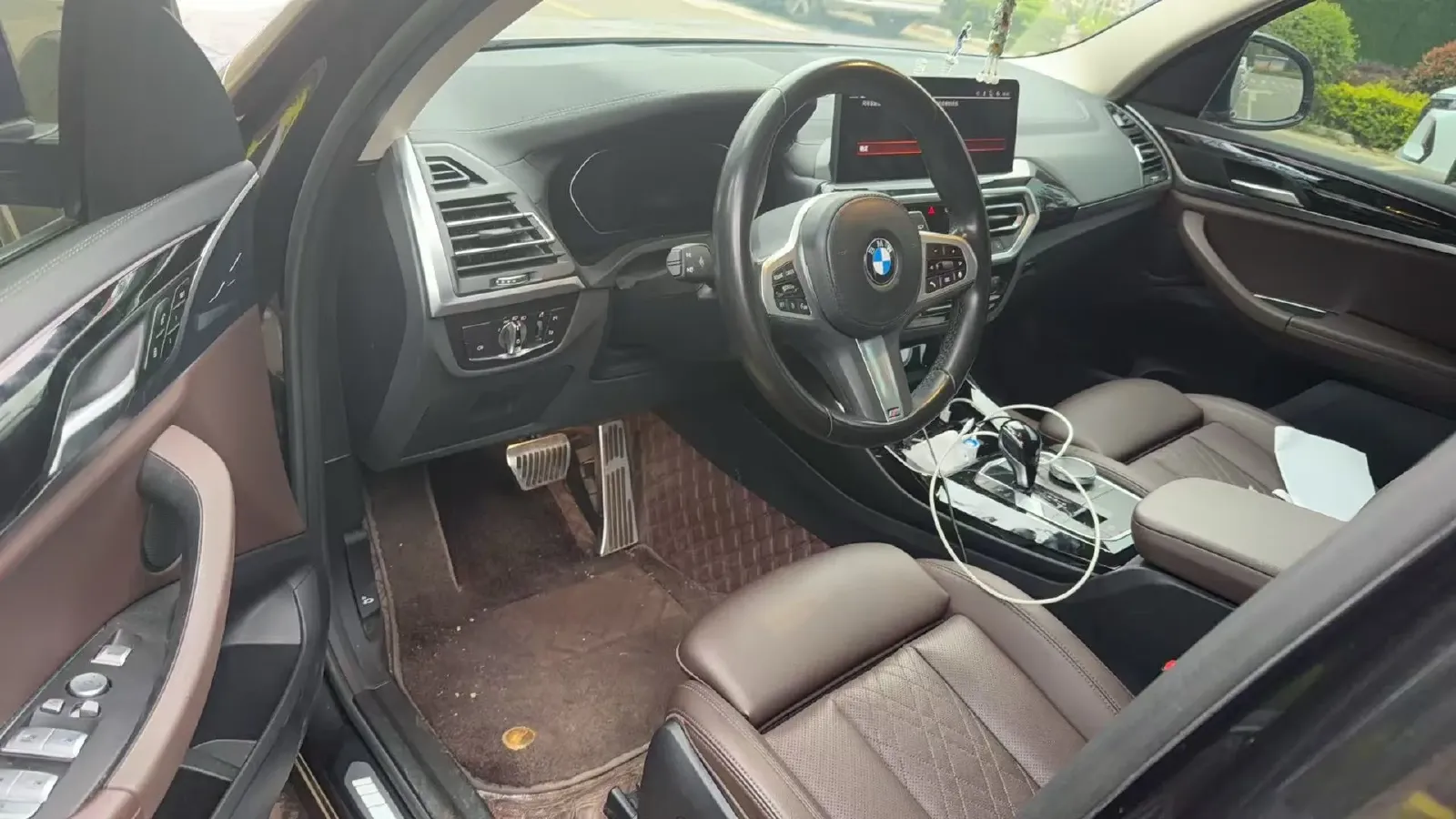 2022 BMW X3 2.0T 184HP L4 8AT,autocango,china used car exporter,china ev exporter,chinese used car exporter,chinese used ev exporter