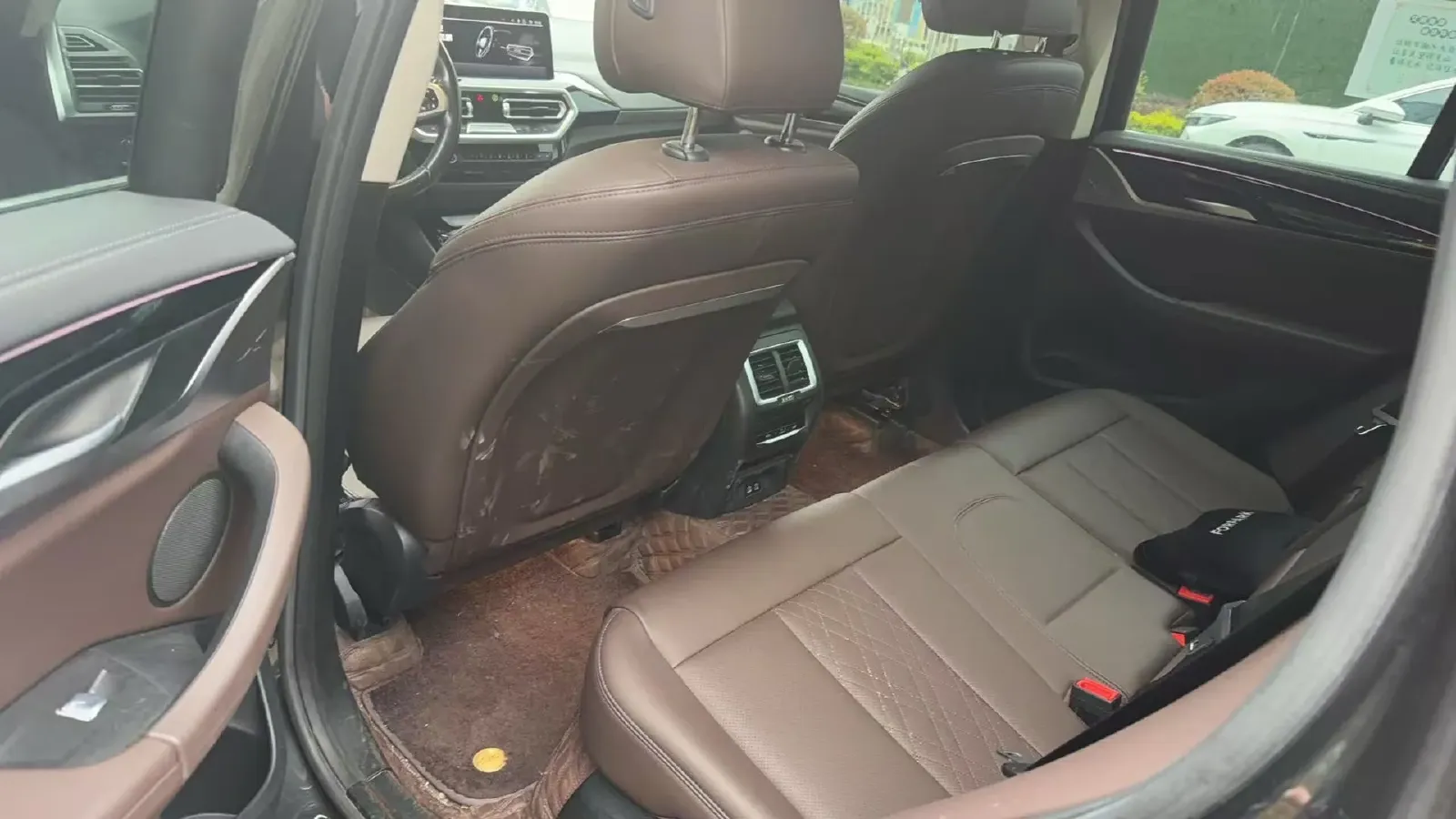 2022 BMW X3 2.0T 184HP L4 8AT,autocango,china used car exporter,china ev exporter,chinese used car exporter,chinese used ev exporter