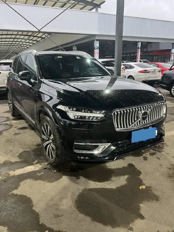 2021 Volvo XC90 2.0T 250HP L4 8AT,autocango,china used car exporter,china ev exporter,chinese used car exporter,chinese used ev exporter