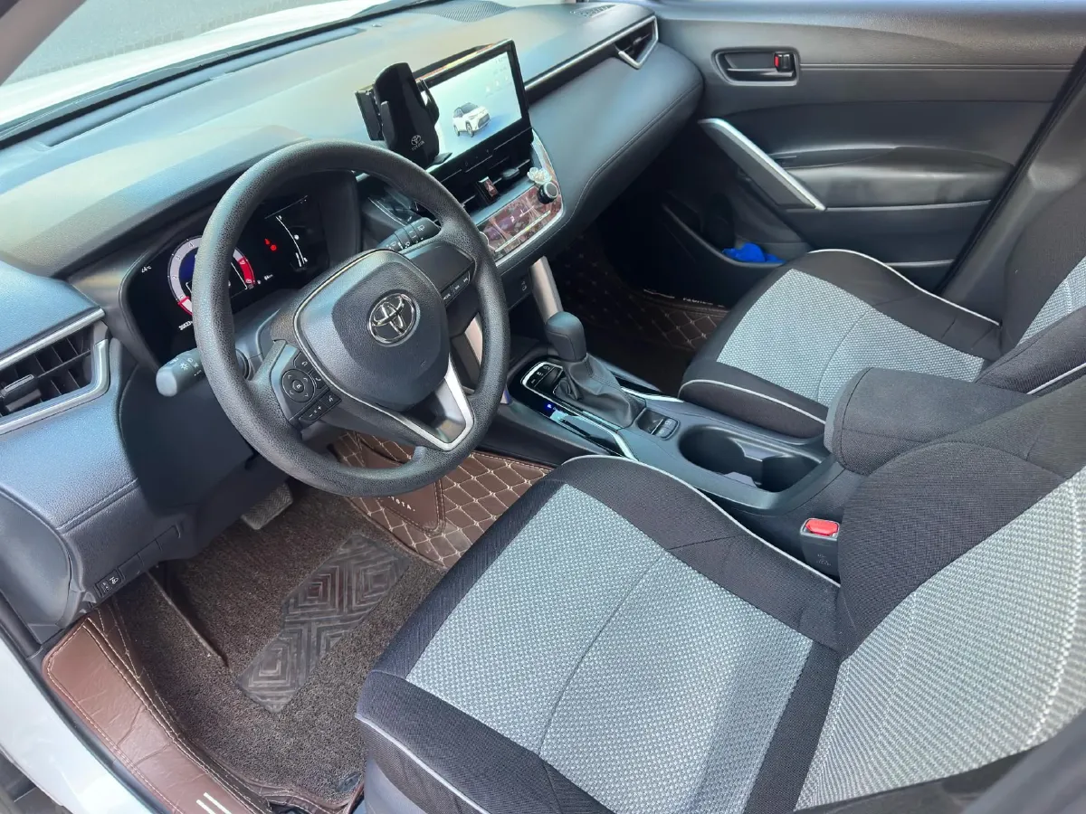 2024 Toyota Frontlander 2.0L 171HP L4 CVT,autocango,china used car exporter,china ev exporter,chinese used car exporter,chinese used ev exporter