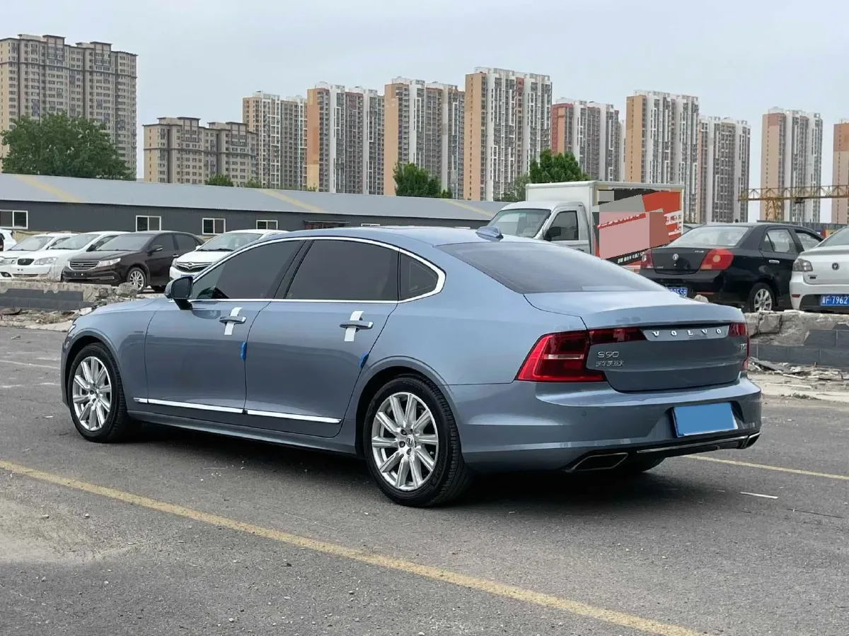 2020 Volvo S90 2.0T 254HP L4 8AT,autocango,china used car exporter,china ev exporter,chinese used car exporter,chinese used ev exporter