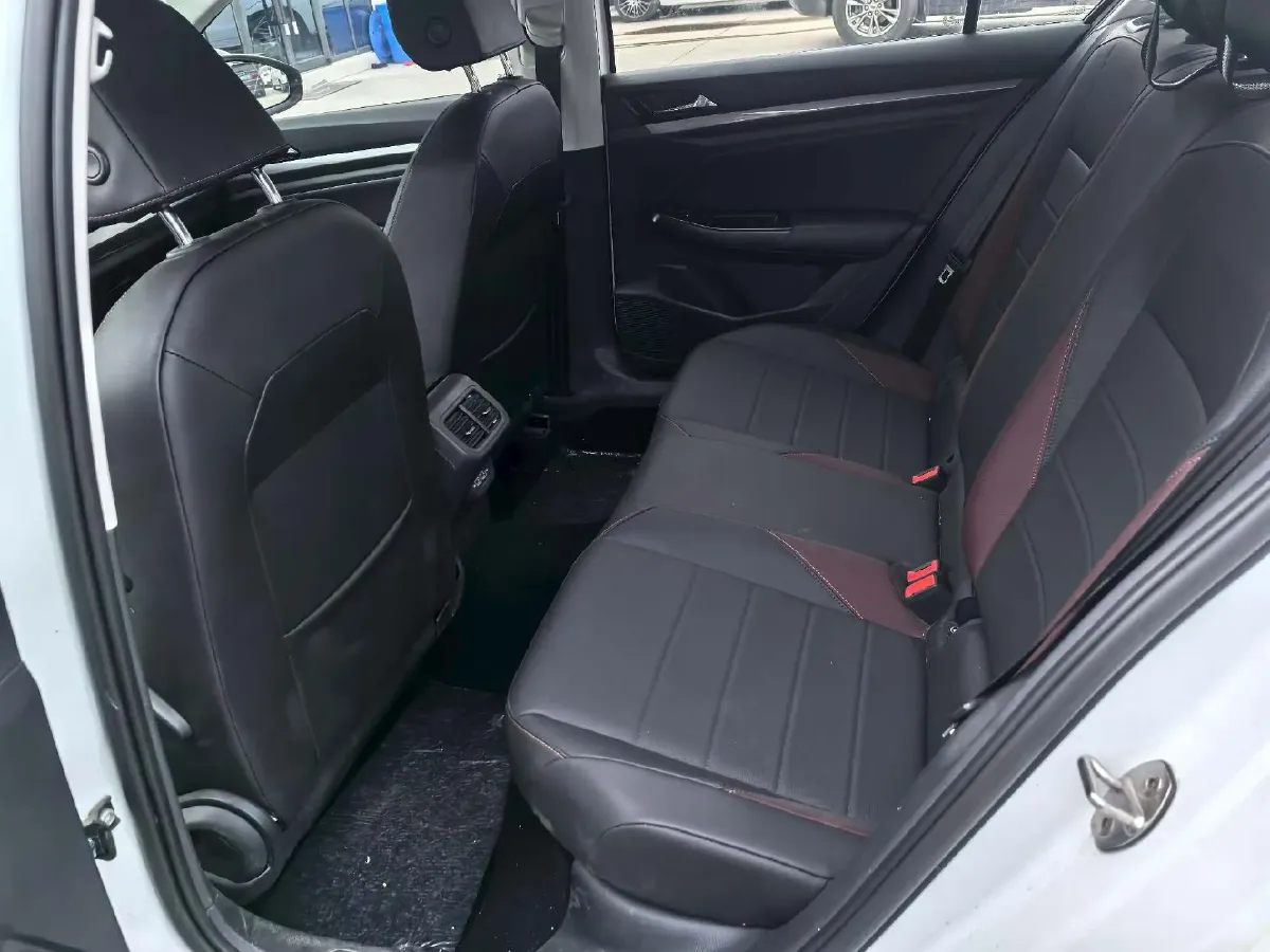 2020 Volkswagen Bora 1.5L 113HP L4 6AT,autocango,china used car exporter,china ev exporter,chinese used car exporter,chinese used ev exporter