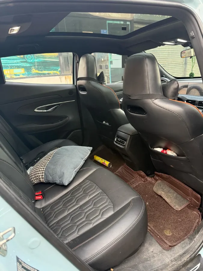 2022 ChangAn UNI-T 1.5T 188HP L4 7DCT,autocango,china used car exporter,china ev exporter,chinese used car exporter,chinese used ev exporter