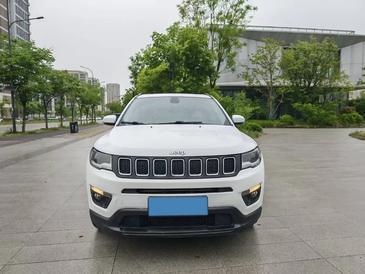 2019 Jeep Compass 2.0L 148HP L4 9AT,autocango,china used car exporter,china ev exporter,chinese used car exporter,chinese used ev exporter