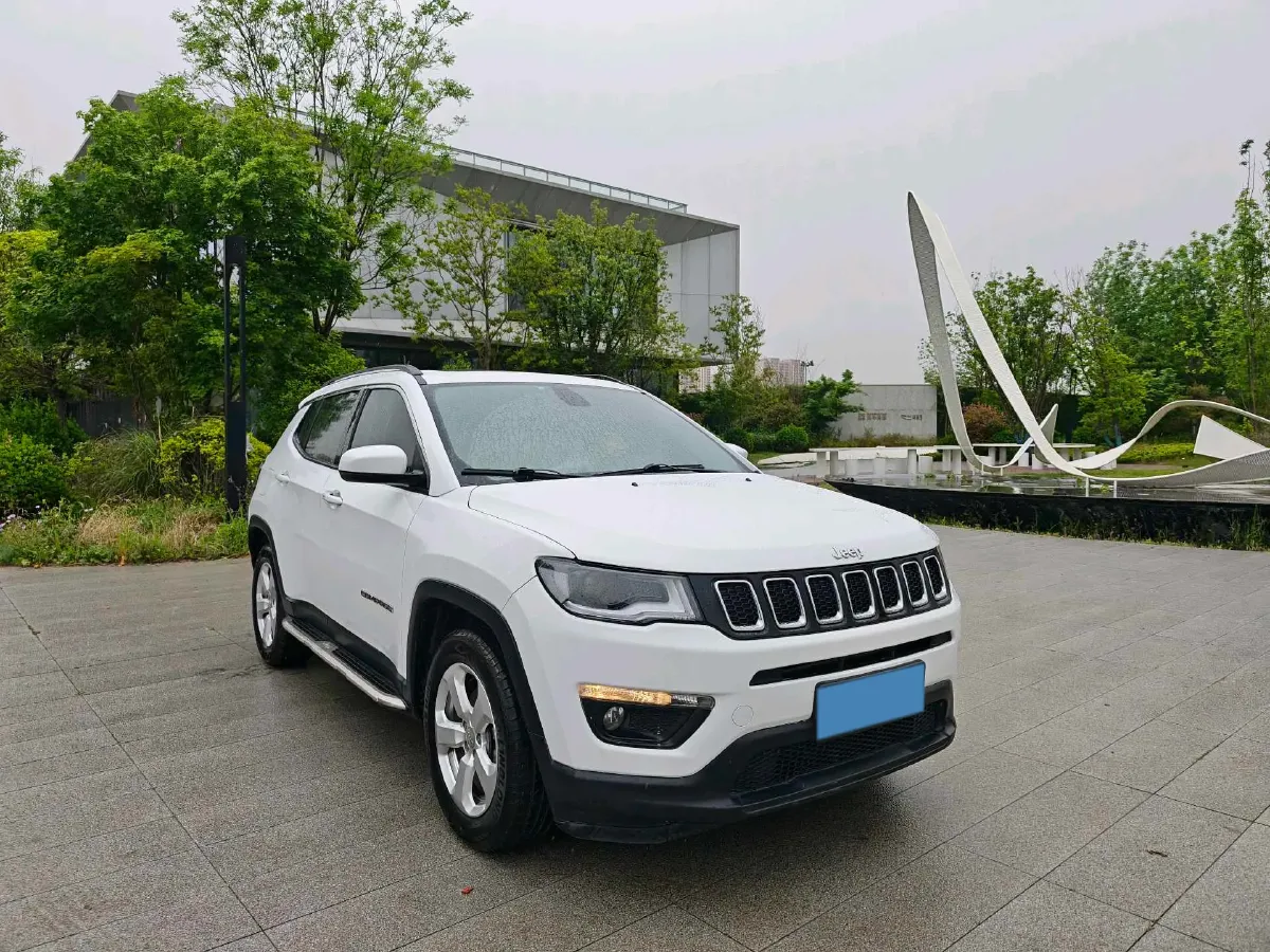 2019 Jeep Compass 2.0L 148HP L4 9AT,autocango,china used car exporter,china ev exporter,chinese used car exporter,chinese used ev exporter