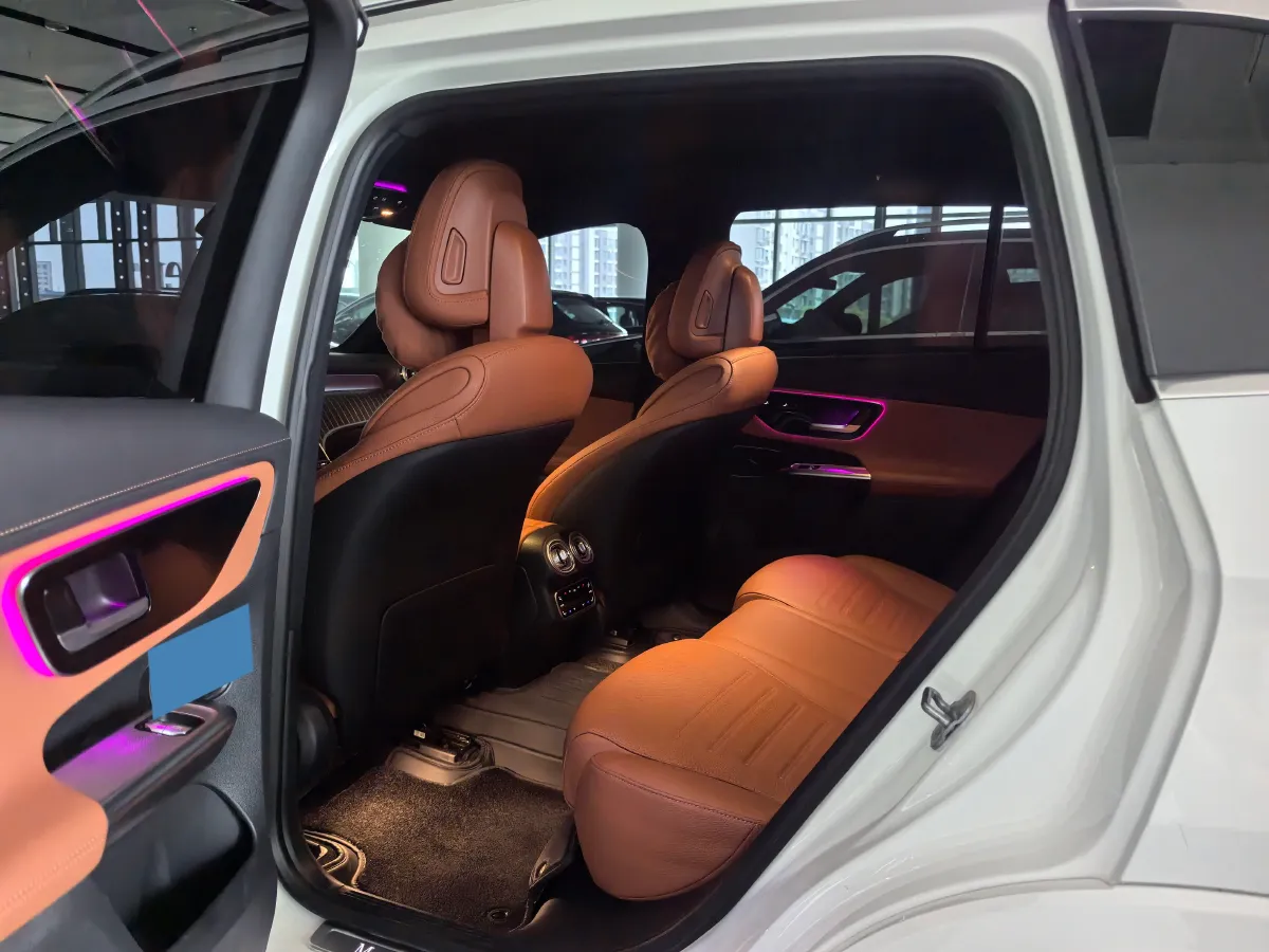 2024 Mercedes-Benz GLC Class 2.0T 258HP L4 9AT,autocango,china used car exporter,china ev exporter,chinese used car exporter,chinese used ev exporter