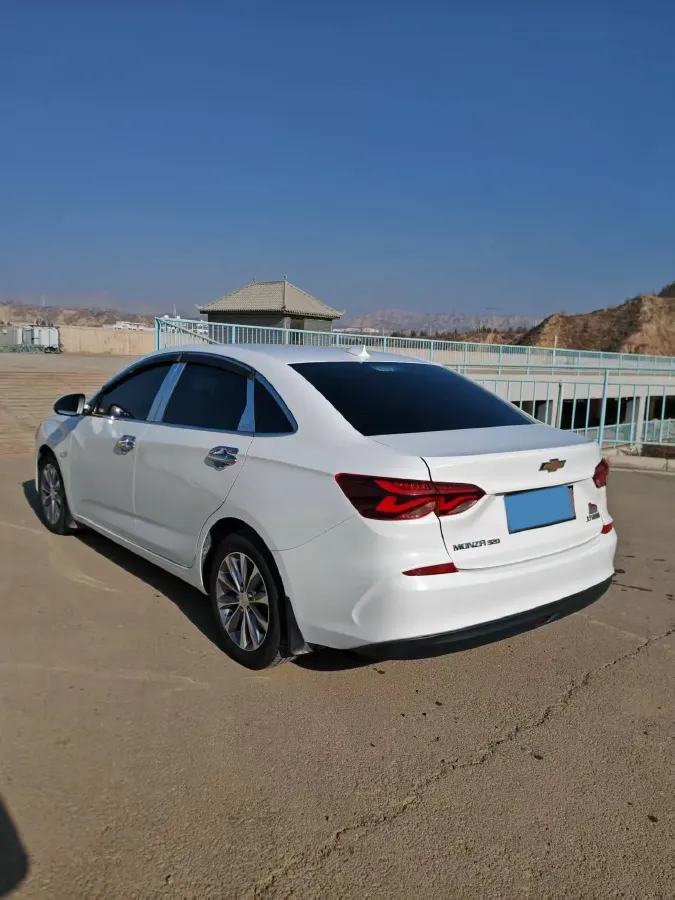 2021 Chevrolet Monza 1.5L 113HP L4 6AT,autocango,china used car exporter,china ev exporter,chinese used car exporter,chinese used ev exporter