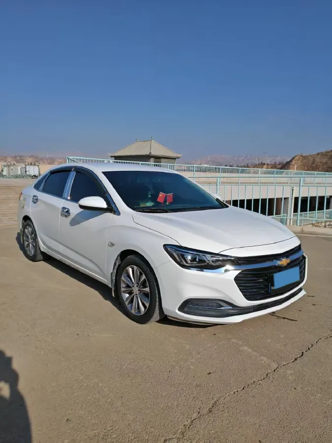 2021 Chevrolet Monza 1.5L 113HP L4 6AT,autocango,china used car exporter,china ev exporter,chinese used car exporter,chinese used ev exporter