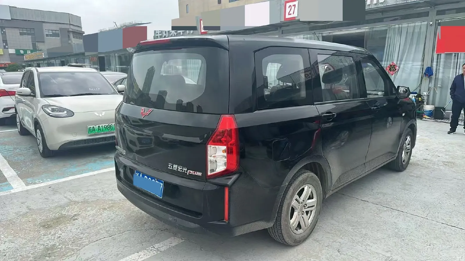 2021 WuLing HongGuang Plus 1.5L 99HP L4 6MT,autocango,china used car exporter,china ev exporter,chinese used car exporter,chinese used ev exporter
