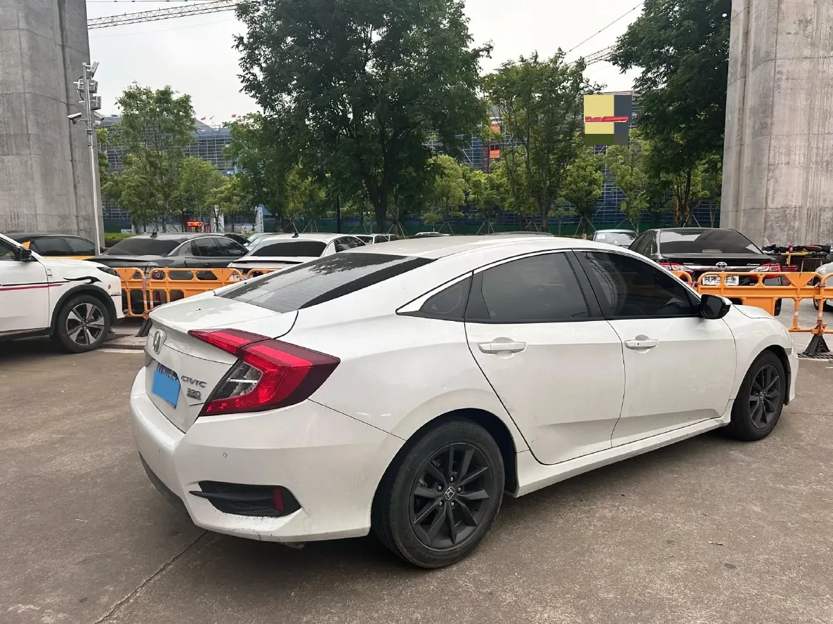 2019 Honda Civic 1.5T 177HP L4 CVT,autocango,china used car exporter,china ev exporter,chinese used car exporter,chinese used ev exporter