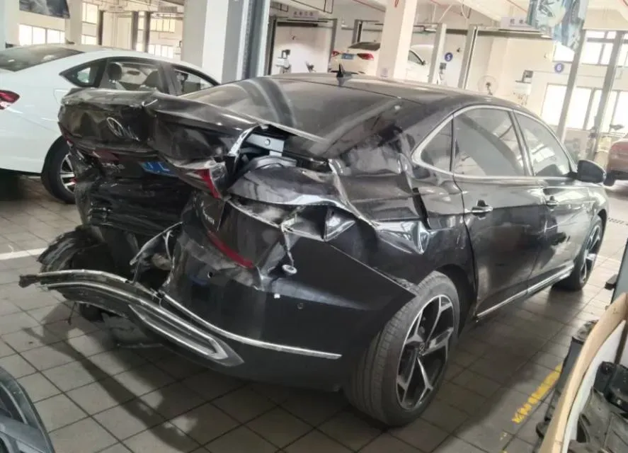 2023 Volkswagen Passat 2.0T 186HP L4 7DCT,autocango,china used car exporter,china ev exporter,chinese used car exporter,chinese used ev exporter