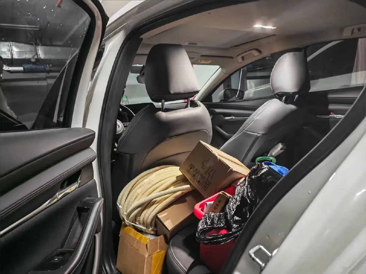 2022 Mazda 3 Axela 2.0L 158HP L4 6AT,autocango,china used car exporter,china ev exporter,chinese used car exporter,chinese used ev exporter