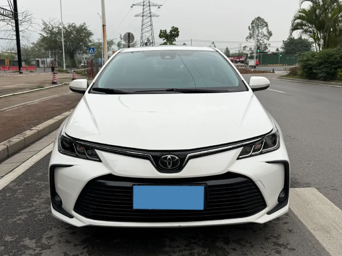 2021 Toyota Corolla 1.2T 116HP L4 CVT,autocango,china used car exporter,china ev exporter,chinese used car exporter,chinese used ev exporter