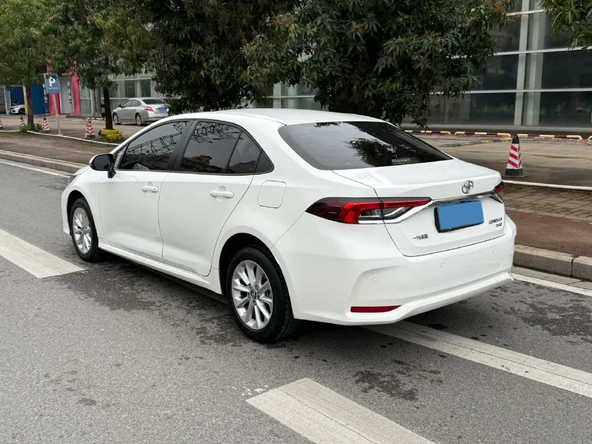 2021 Toyota Corolla 1.2T 116HP L4 CVT,autocango,china used car exporter,china ev exporter,chinese used car exporter,chinese used ev exporter