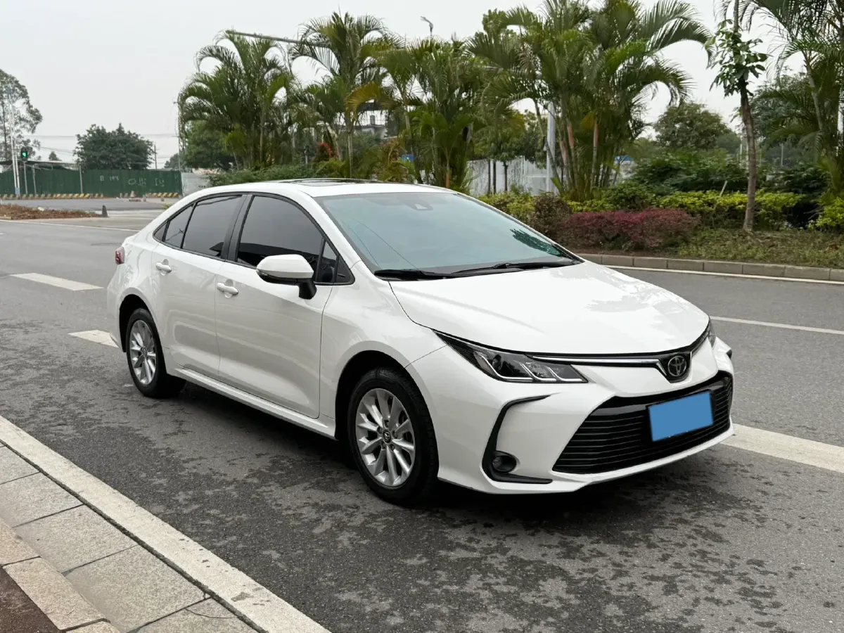 2021 Toyota Corolla 1.2T 116HP L4 CVT,autocango,china used car exporter,china ev exporter,chinese used car exporter,chinese used ev exporter
