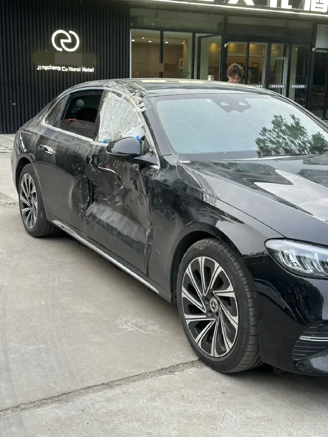 2024 Mercedes-Benz E Class 2.0T 258HP L4 9AT,autocango,china used car exporter,china ev exporter,chinese used car exporter,chinese used ev exporter