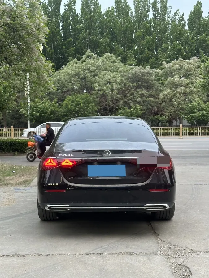 2024 Mercedes-Benz E Class 2.0T 258HP L4 9AT,autocango,china used car exporter,china ev exporter,chinese used car exporter,chinese used ev exporter