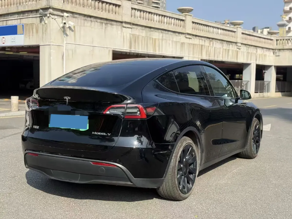2022 Tesla Model Y BEV 60KWH,autocango,china used car exporter,china ev exporter,chinese used car exporter,chinese used ev exporter
