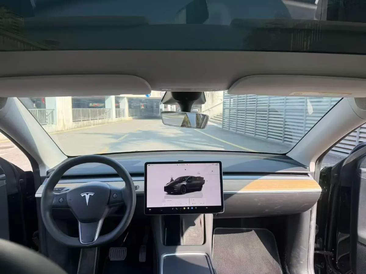 2022 Tesla Model Y BEV 60KWH,autocango,china used car exporter,china ev exporter,chinese used car exporter,chinese used ev exporter