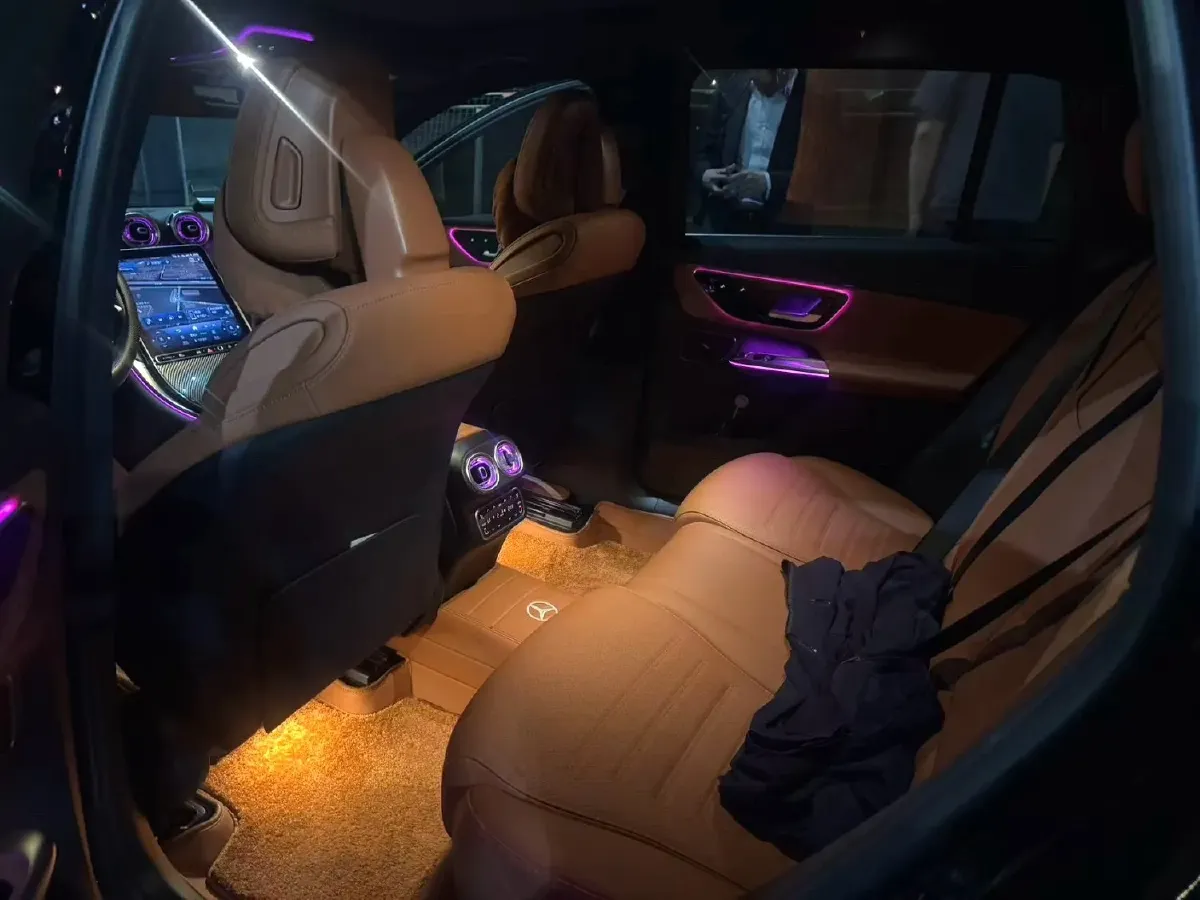 2024 Mercedes-Benz GLC Class 2.0T 258HP L4 9AT,autocango,china used car exporter,china ev exporter,chinese used car exporter,chinese used ev exporter