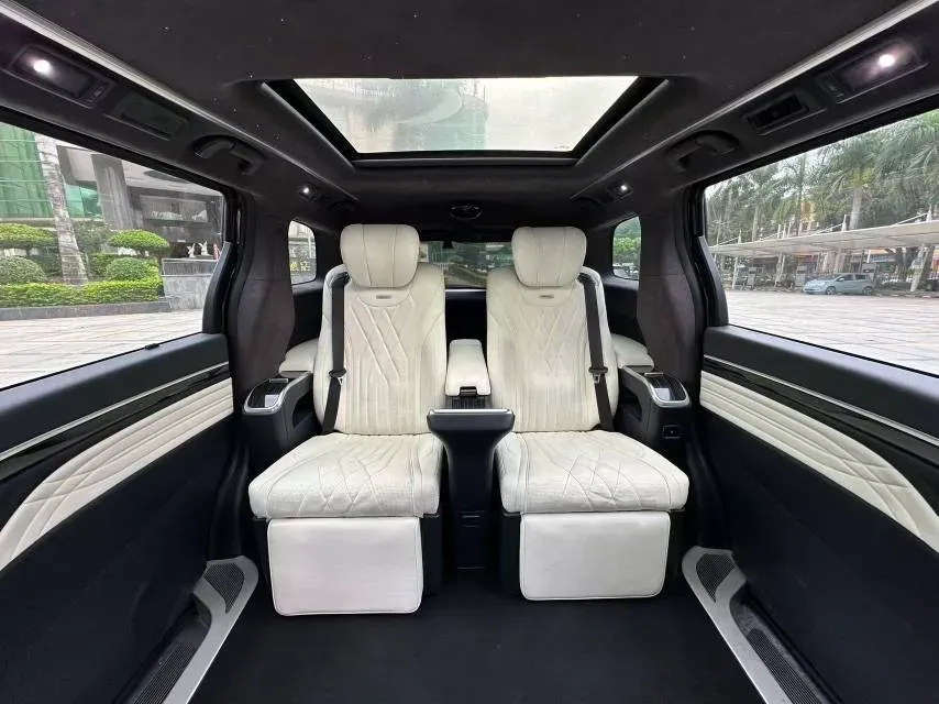 2021 GAC Trumpchi M8 2.0T 252HP L4 8AT,autocango,china used car exporter,china ev exporter,chinese used car exporter,chinese used ev exporter