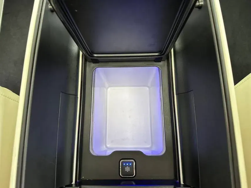 2021 GAC Trumpchi M8 2.0T 252HP L4 8AT,autocango,china used car exporter,china ev exporter,chinese used car exporter,chinese used ev exporter