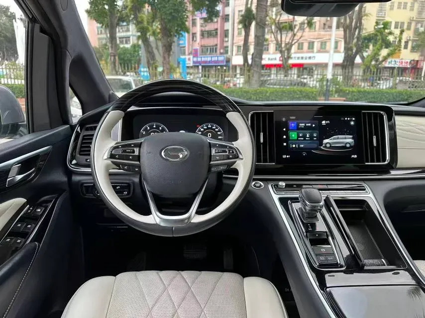 2021 GAC Trumpchi M8 2.0T 252HP L4 8AT,autocango,china used car exporter,china ev exporter,chinese used car exporter,chinese used ev exporter