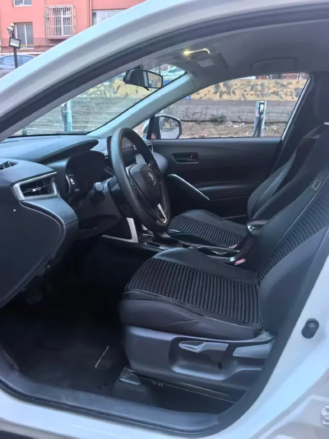 2023 Toyota Frontlander 2.0L 171HP L4 CVT,autocango,china used car exporter,china ev exporter,chinese used car exporter,chinese used ev exporter