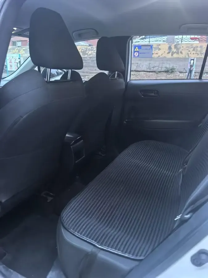 2023 Toyota Frontlander 2.0L 171HP L4 CVT,autocango,china used car exporter,china ev exporter,chinese used car exporter,chinese used ev exporter