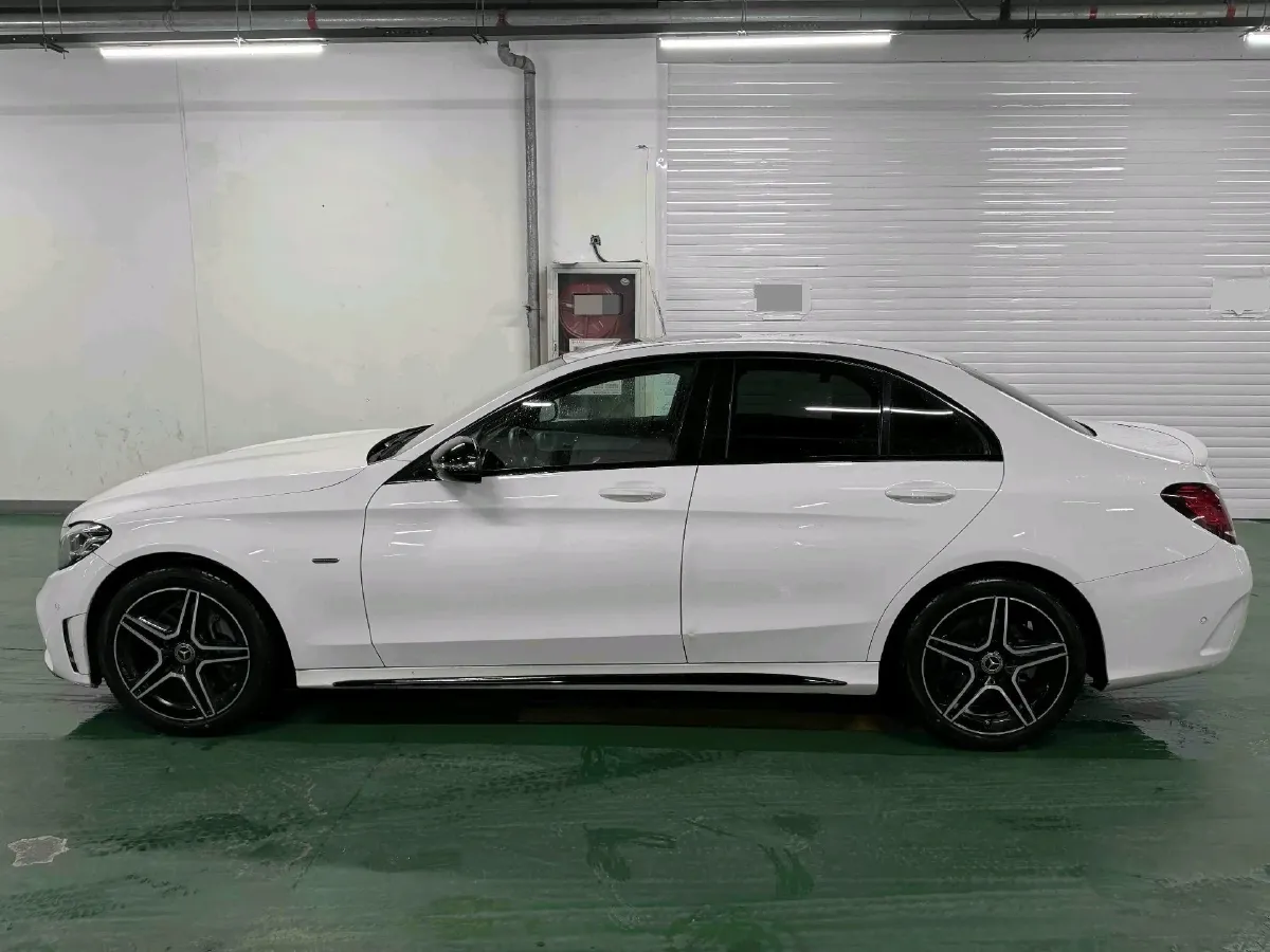2021 Mercedes-Benz C Class 1.5T 184HP L4 9AT,autocango,china used car exporter,china ev exporter,chinese used car exporter,chinese used ev exporter