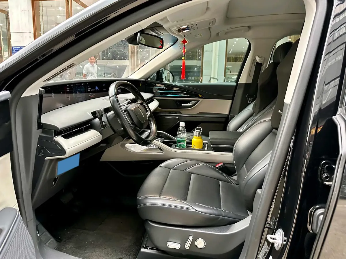 2023 Lincoln Nautilus 2.0T 261HP L4 8AT,autocango,china used car exporter,china ev exporter,chinese used car exporter,chinese used ev exporter