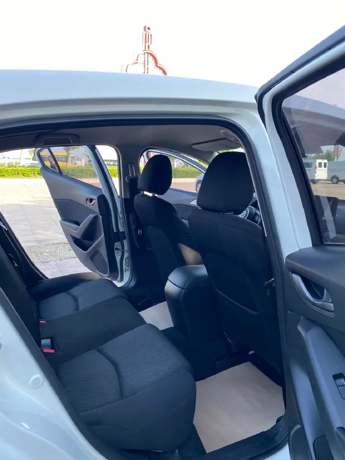 2017 Mazda 3 Axela 1.5L 117HP L4 6MT,autocango,china used car exporter,china ev exporter,chinese used car exporter,chinese used ev exporter