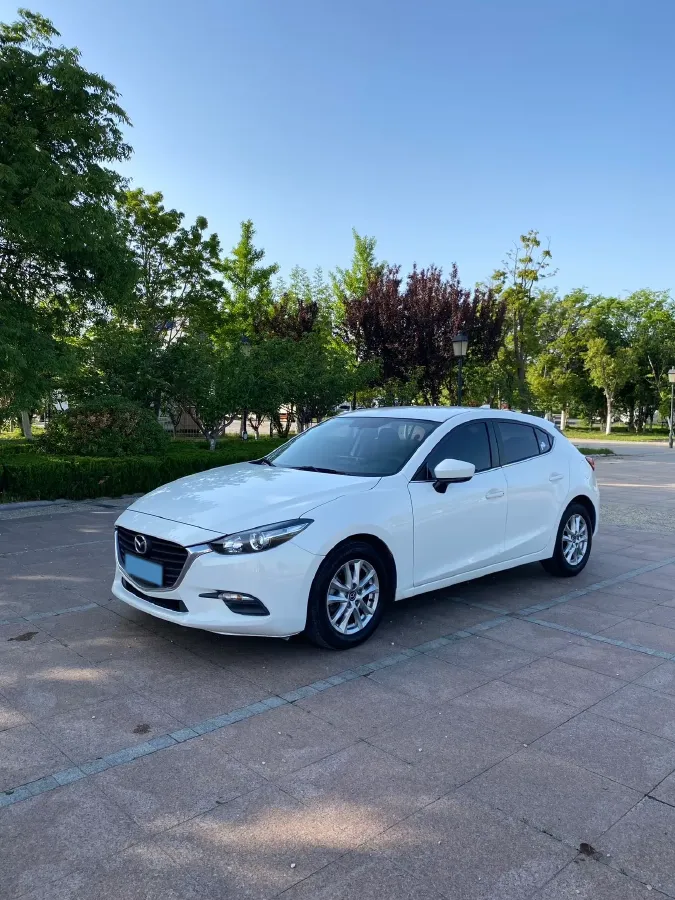2017 Mazda 3 Axela 1.5L 117HP L4 6MT,autocango,china used car exporter,china ev exporter,chinese used car exporter,chinese used ev exporter