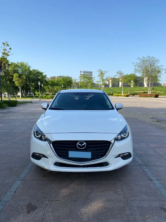 2017 Mazda 3 Axela 1.5L 117HP L4 6MT,autocango,china used car exporter,china ev exporter,chinese used car exporter,chinese used ev exporter