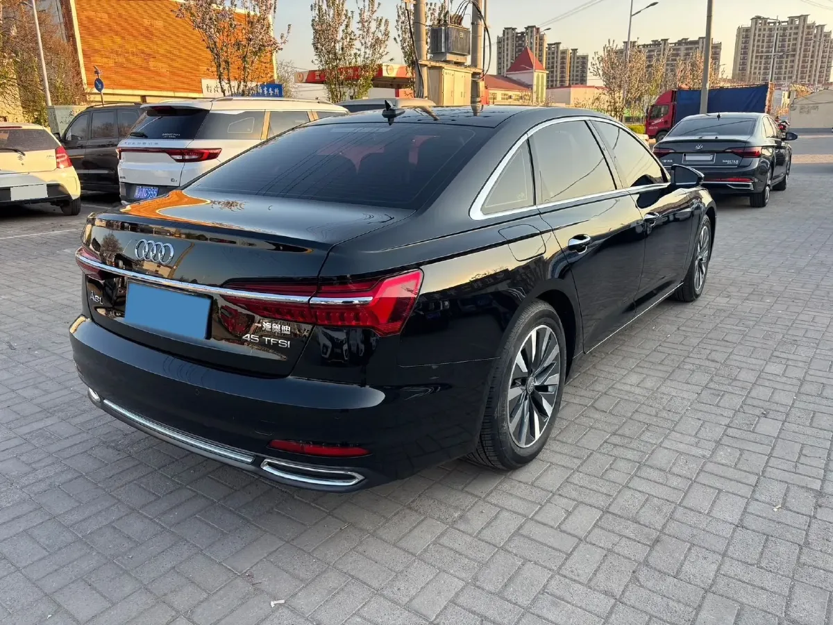 2020 Audi A6L 2.0T 224HP L4 7DCT,autocango,china used car exporter,china ev exporter,chinese used car exporter,chinese used ev exporter