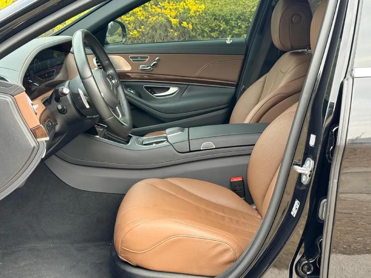 2020 Mercedes-Benz S Class 3.0T 299HP L6 9AT,autocango,china used car exporter,china ev exporter,chinese used car exporter,chinese used ev exporter