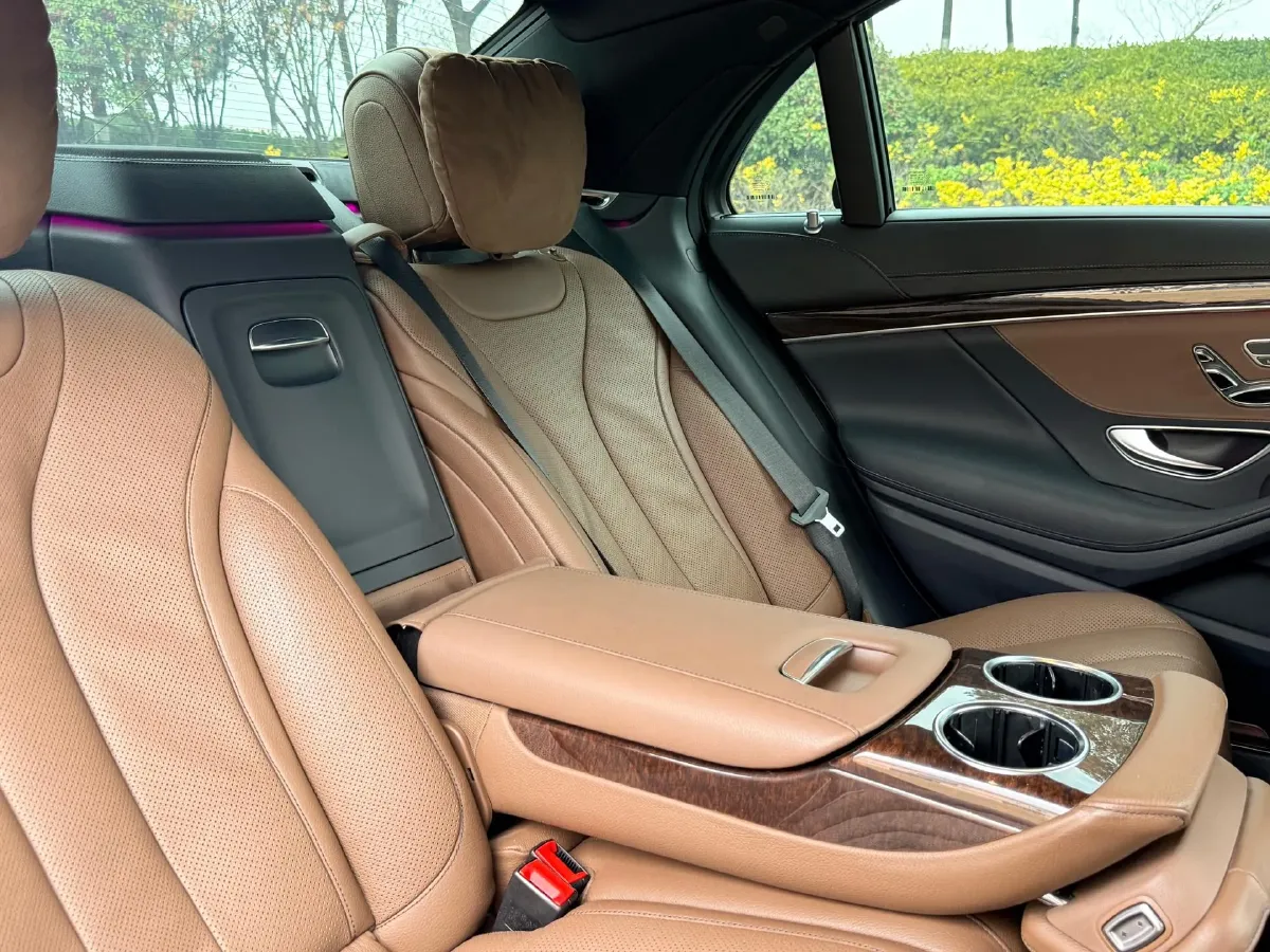 2020 Mercedes-Benz S Class 3.0T 299HP L6 9AT,autocango,china used car exporter,china ev exporter,chinese used car exporter,chinese used ev exporter