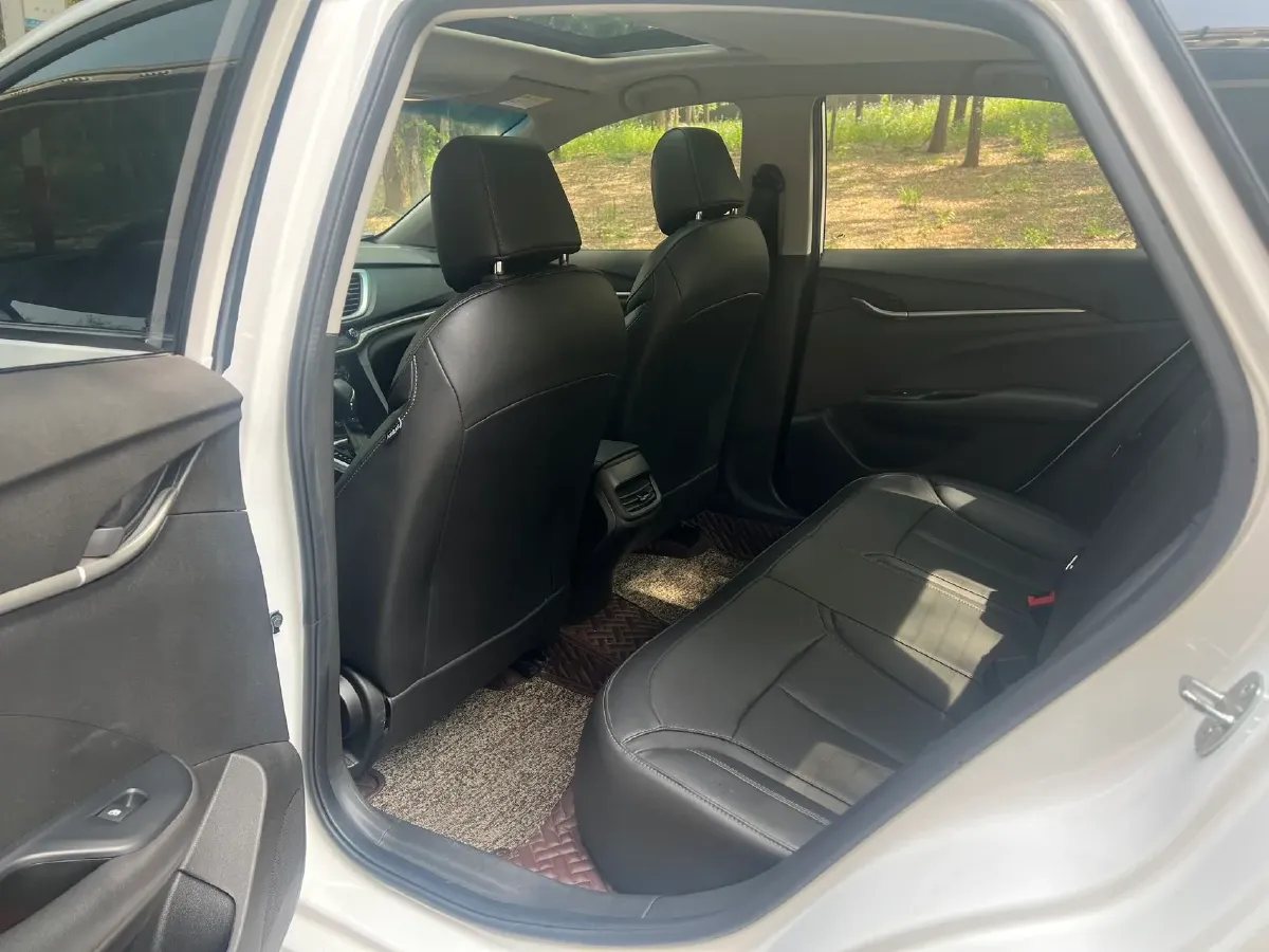 2020 Buick Encore 1.0T 125HP L3 6AT,autocango,china used car exporter,china ev exporter,chinese used car exporter,chinese used ev exporter