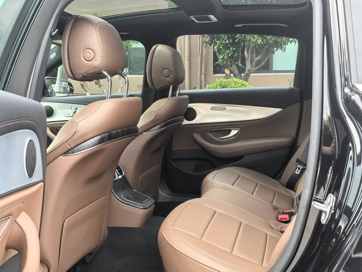 2023 Mercedes-Benz E Class 2.0T 258HP L4 9AT,autocango,china used car exporter,china ev exporter,chinese used car exporter,chinese used ev exporter