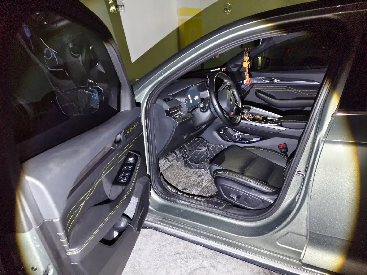 2023 Geely Preface 1.5T 181HP L4 7DCT,autocango,china used car exporter,china ev exporter,chinese used car exporter,chinese used ev exporter