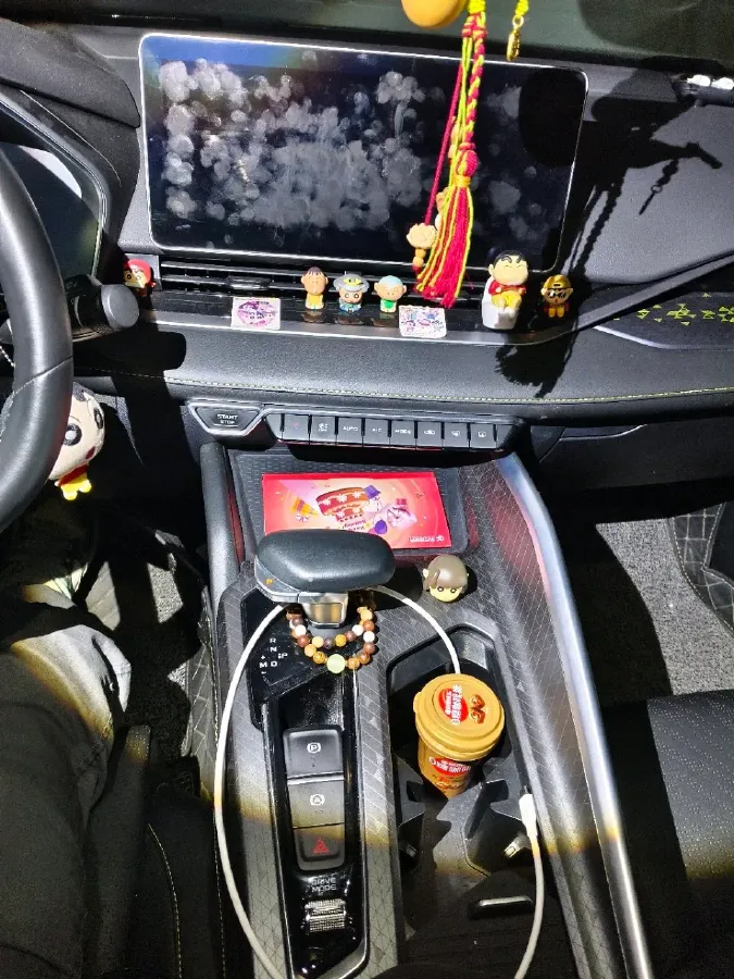 2023 Geely Preface 1.5T 181HP L4 7DCT,autocango,china used car exporter,china ev exporter,chinese used car exporter,chinese used ev exporter