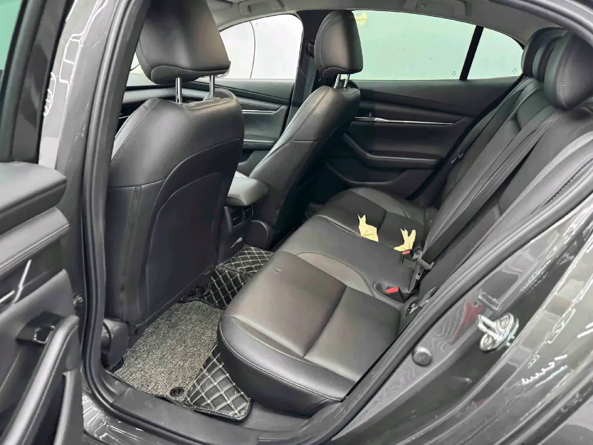 2020 Mazda 3 Axela 2.0L 158HP L4 6AT,autocango,china used car exporter,china ev exporter,chinese used car exporter,chinese used ev exporter