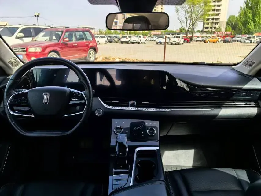 2023 Bestune B70 1.5T 169HP L4 7DCT,autocango,china used car exporter,china ev exporter,chinese used car exporter,chinese used ev exporter