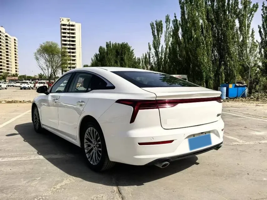 2023 Bestune B70 1.5T 169HP L4 7DCT,autocango,china used car exporter,china ev exporter,chinese used car exporter,chinese used ev exporter