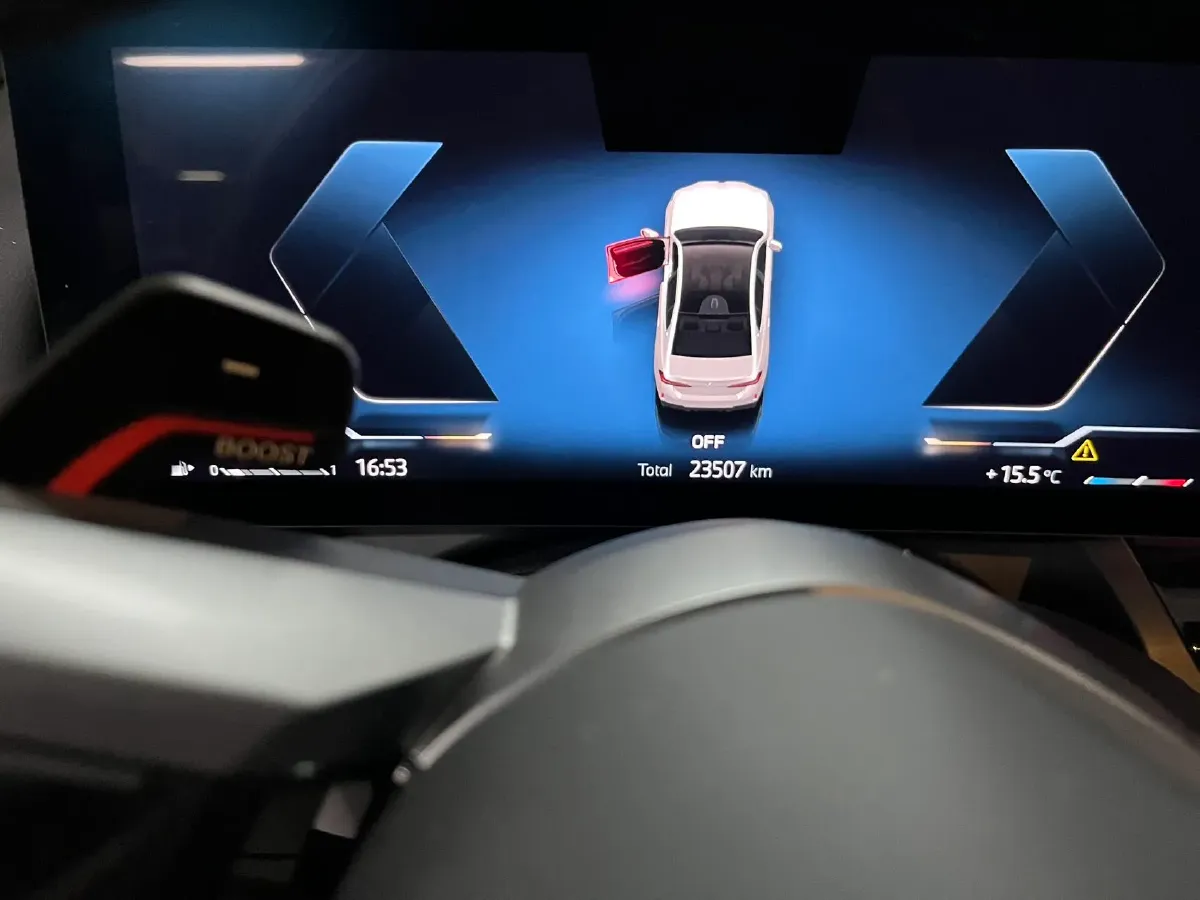 2025 BMW 5 Series 2.0T 258HP L4 8AT,autocango,china used car exporter,china ev exporter,chinese used car exporter,chinese used ev exporter