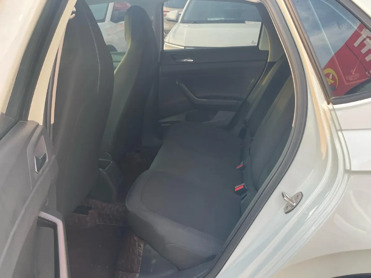 2023 Volkswagen Polo 1.5L 110HP L4 6AT,autocango,china used car exporter,china ev exporter,chinese used car exporter,chinese used ev exporter