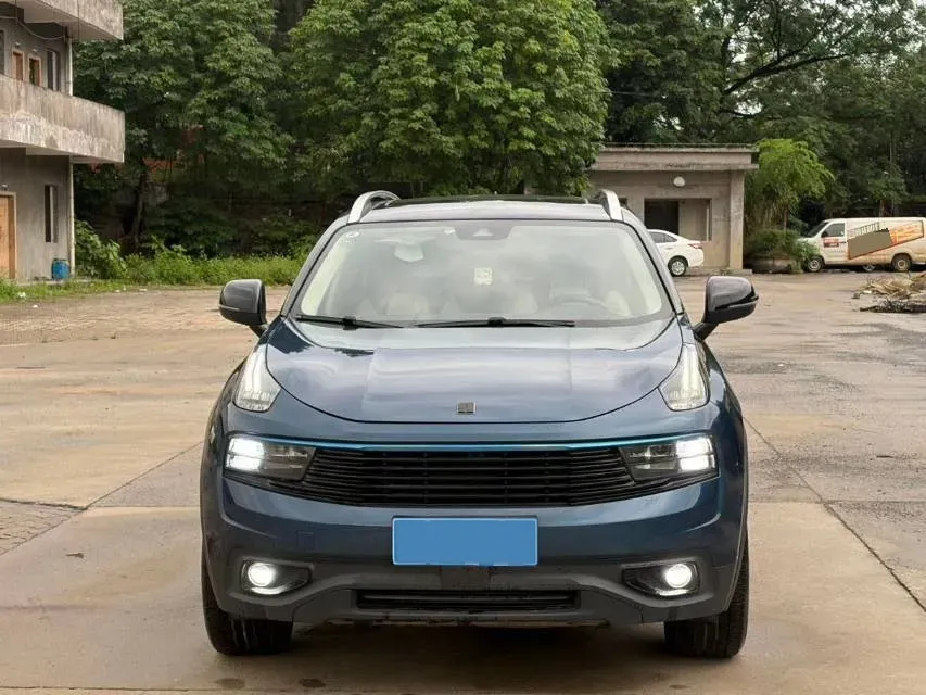 2017 Foton Sauvana 2.0T 218HP L4 6AT,autocango,china used car exporter,china ev exporter,chinese used car exporter,chinese used ev exporter