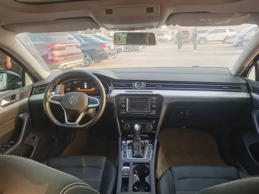 2023 Volkswagen Magotan 1.4T 150HP L4 7DCT,autocango,china used car exporter,china ev exporter,chinese used car exporter,chinese used ev exporter