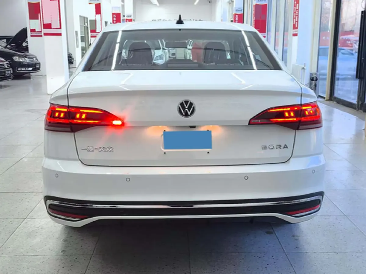 2025 Volkswagen Bora 1.2T 116HP L4 7DCT,autocango,china used car exporter,china ev exporter,chinese used car exporter,chinese used ev exporter